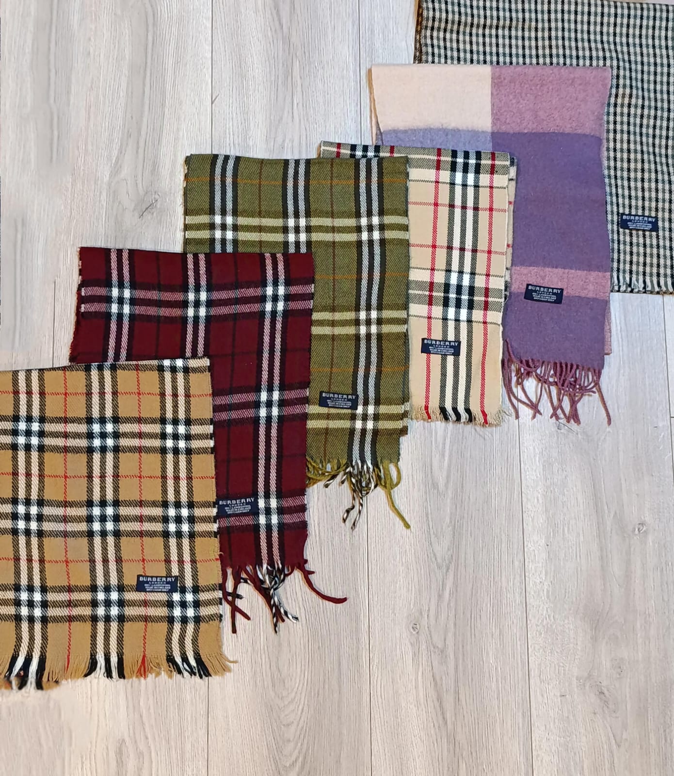 Box écharpes Burberry