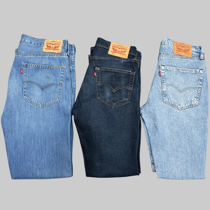 Box Levi's jeans